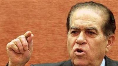 السيسى ناعيا الجنزوري: فقدنا رجل دولة من طراز فريد.. عاش بارا بمصر وفيا لترابها وأهلها.. وصاحب يد بيضاء في شتى مجالات الحياة السياسية والاقتصادية