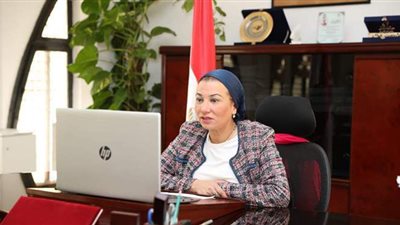 البيئة: 50% من المشروعات فى غضون 3 سنوات ستتحول مشروعات خضراء