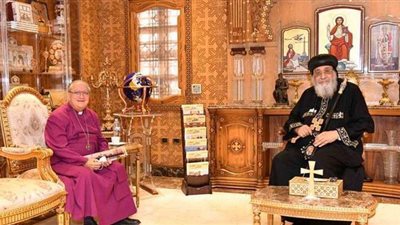 البابا تواضروس يستقبل مطران الكنيسة الأسقفية