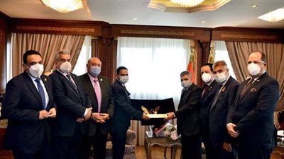 أمام وفد برلماني.. الفريق أسامة ربيع يستعرض جهود تحريك السفينة البنمية