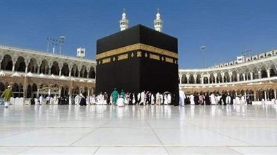 السعودية تحسم موقف عمرة رمضان من لقاحات كورونا