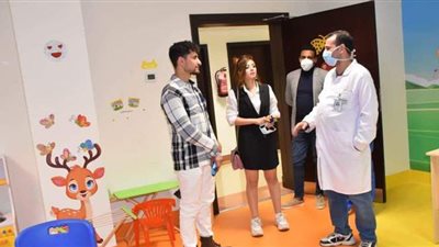 أمير المصري وإيمي الجندي يدعمان مرضى السرطان في الأقصر