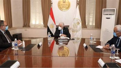 وزير التعليم يبحث سبل التعاون مع مدير مكتب اليونسكو في القاهرة