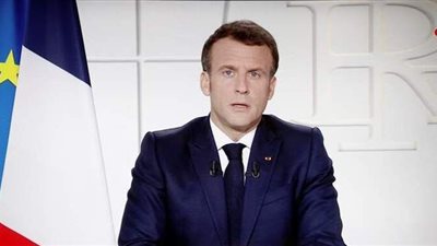 فرنسا تمدد الإغلاق الجزئي وتحذر من فقدان السيطرة على كورونا