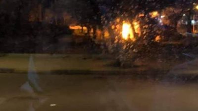 السيطرة على حريق ٦ أشجار نخيل بحدائق الشلالات في الإسكندرية