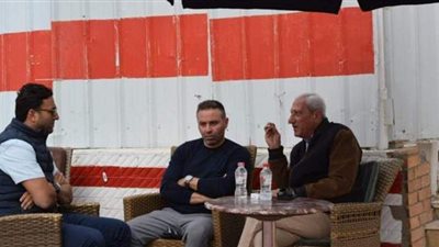 بعد زيارته للنادي أمس.. حازم إمام يقترب من منصب كبير بإدارة الزمالك