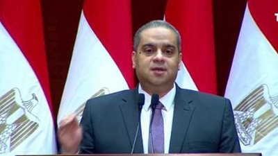 رئيس هيئة الدواء: مصر أول دولة تملك اكتفاء ذاتيا من مستحضرات علاج كورونا | فيديو