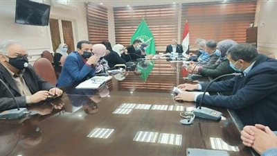 محافظ القليوبية يوجه بتنفيذ ودفع الأعمال للخطة الاستثمارية