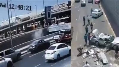 مشهد مروع للحظة سقوط سيارة من أعلى جسر في جدة | فيديو