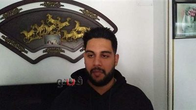 تلاعبت بهم الأمواج وكانوا في عداد الموتى.. شاب ساعد في إنقاذ العائلة الغارقة في قناة السويس يروي ثلاثة مشاهد أليمة