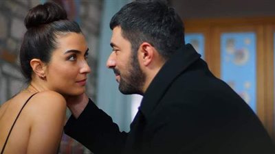 التريلر الرسمي للموسم الثالث من «ابنة السفير» لـ توبا بويوكوستون