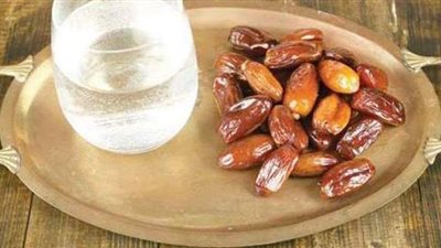 هل يقبل الصيام ممن لم يعوض ما أفطره من أيام رمضان الماضي؟