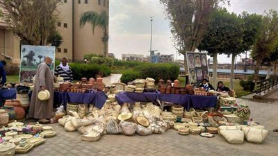 الفيوم تنظم معرضا للحرف اليدوية لترويج منتجاتها بالشروق