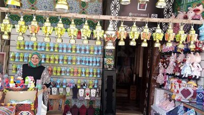 الفانوس بـ 10 جنيهات.. الدمايطة يحتفلون برمضان والهاند ميد يتصدر| فيديو