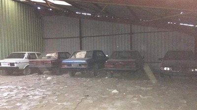 بدء تسليم السيارات القديمة لساحات التخريد | صور