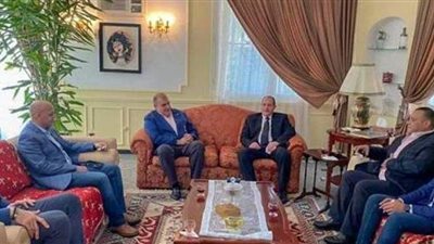 السفير المصري يقيم مأدبة غداء لبعثة الزمالك في الجزائر