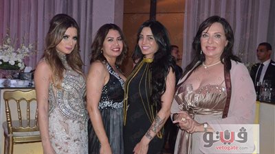 حماقي وبوسي في حفل زفاف نجل المستشار بهجت دعبس