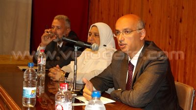 وزير التعليم الفني: ربط التدريب بالصناعة «ضرورة»