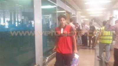 بالصور.. وصول بعثة الأهلي لمطار القاهرة