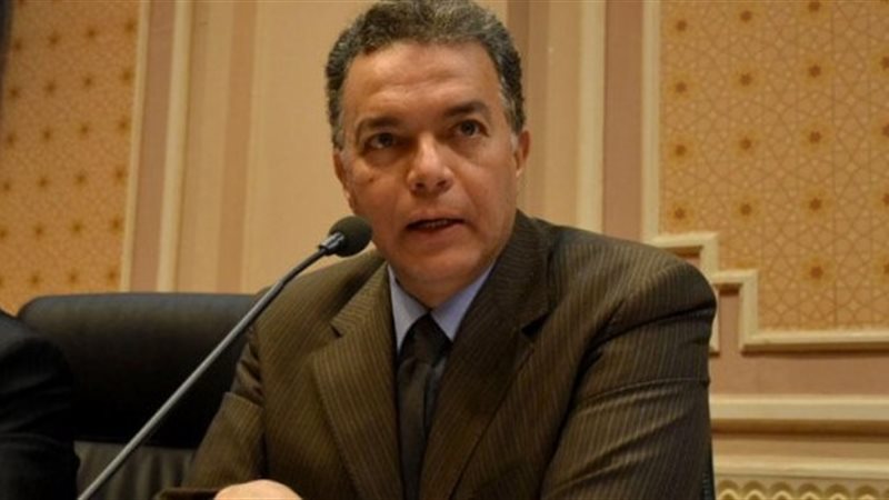 الدكتور هشام عرفات