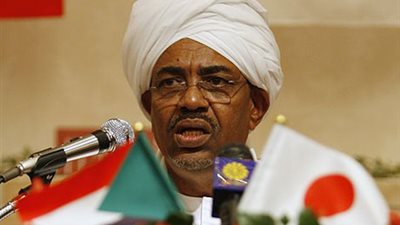 الجيش السوداني يعلن التزامه بهدنة الـ«شهرين» مع المتمردين