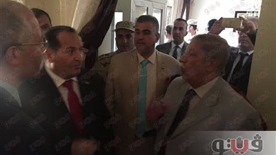 «سعفان» ووزير التكوين المهني التونسي يتفقدان نموذج شقق الإسماعيلية