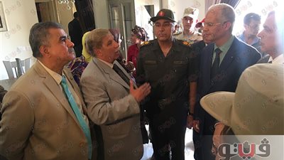 «سعفان» ووزير التكوين المهني التونسي يتفقدان نادي الفيروز شرق القناة