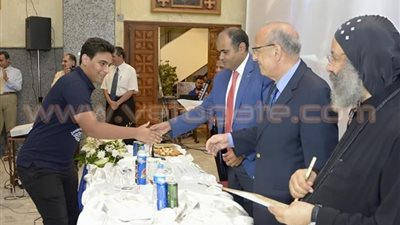 بالصور.. تخريج أول دفعة من «المبرمج الصغير» بكنيسة العذراء في الفجالة