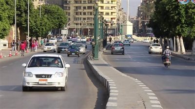 سيولة مرورية بالمحاور الرئيسية وميادين القاهرة والجيزة