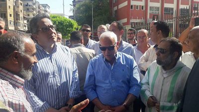 بالصور.. وزير الآثار يتفقد أعمال ترميم المسجد العباسي ببورسعيد