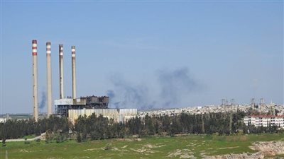 سوريا تعلن تعرض 3 منشآت نفطية في حمص لاعتداءات إرهابية