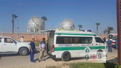 بالصور.. نقل مصابي حريق «سيدبك للبترول» لمستشفى العامرية