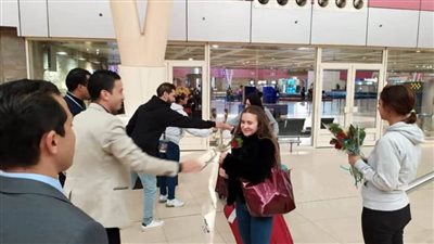 مطار شرم الشيخ يستقبل أولي رحلات الطيران العارض قادمة من فرنسا (صور)