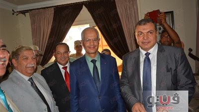 بالصور.. وزير التشغيل التونسي يشيد بالمشروعات القومية المصرية