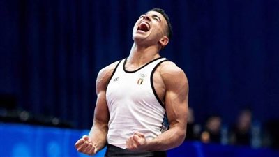 وزير الرياضة يهنئ 