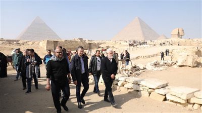 وفد الكونفيدرالية الإيطالية يزور الأهرامات.. ورئيس الوفد: مصر بلد الأمن والأمان | صور