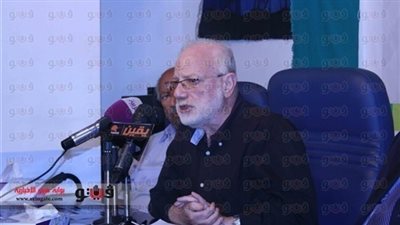 «النفيس» عقب توقيفه بـ«مطار القاهرة»: عدنا إلى ما قبل 25 يناير