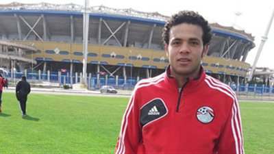 الرجاء يتعاقد مع مدافع الإسماعيلي السابق لمدة 3 مواسم