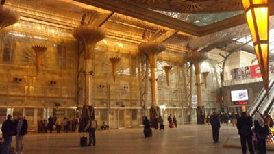 تخصيص شباك بالمحطات لصرف تذاكر قطار رجال الأعمال