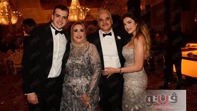 بالصور.. وكيل محافظ البنك المركزي يحتفل بزفاف نجله في حضور طارق عامر