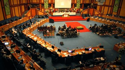 «التعاون الإسلامي»: 3 عوامل وراء انتشار ظاهرة الإسلاموفوبيا في الغرب