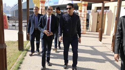 نائب محافظ سوهاج يتفقد أعمال تطوير الكورنيش الشرقي