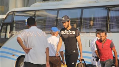 بالفيديو والصور.. وصول بعثة الزمالك لمطار القاهرة بعد الفوز على الصفاقسي