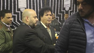 سرور وقذاف الدم وطاهر في عزاء شقيقة مرتضى منصور | فيديو وصور