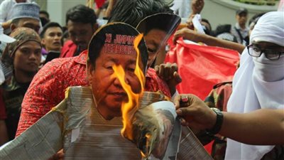 انطلاق حملات عبر مواقع التواصل ضد إرهاب الصين لمسلمي الأيجور