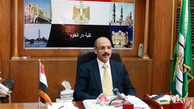 عميد دار العلوم يكشف تفاصيل تصوير طالب لزميلته أثناء لعب كرة الطائرة | فيديو