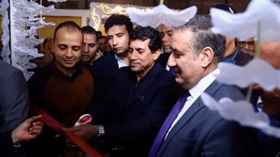 وزير الرياضة ومحافظ المنوفية يفتتحان ملعب مركز شباب البرانية