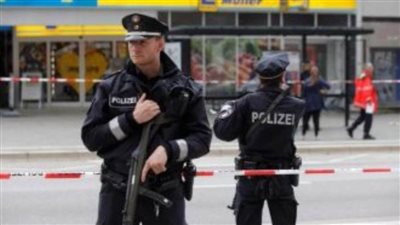 شرطة برلين تخلي سوقا بعد العثور علي جسم مشبوه