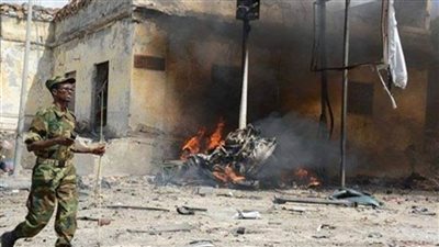 مقتل 7 أشخاص في هجوم انتحاري خارج فندق في الصومال‎