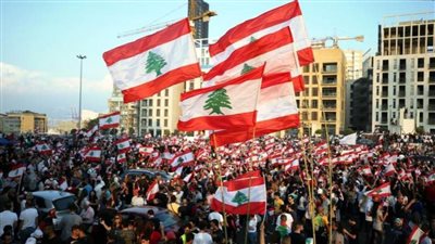 مواطنو لبنان يدعون للتظاهر من أجل المطالبة بحكومة إصلاح سياسي اقتصادي